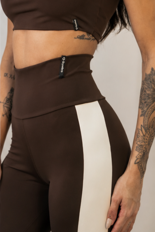 CALÇA FLARE FAIXA LAT BICOLOR COFFEE/ OFF WHITE