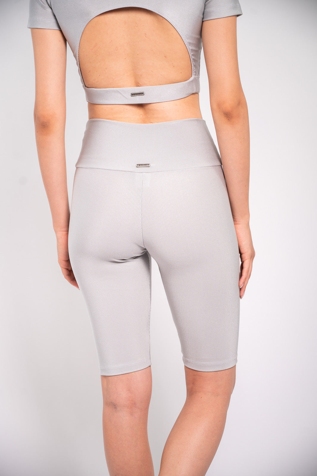 BERMUDA CICLISTA RIB CINZA CLARO