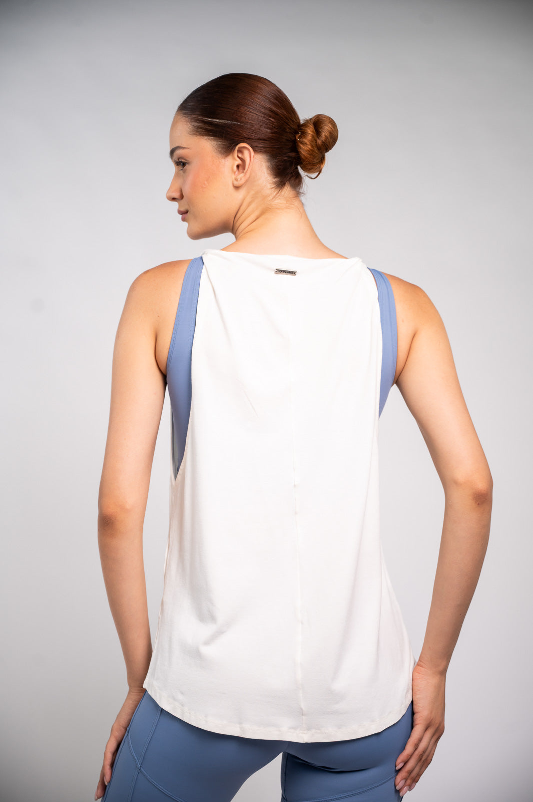 REGATA OMBRO TORCIDO OFF WHITE