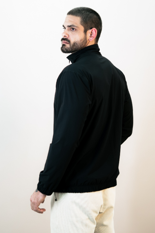 CASACO WINDBREAK GOLA ALTA MASCULINO PRETO