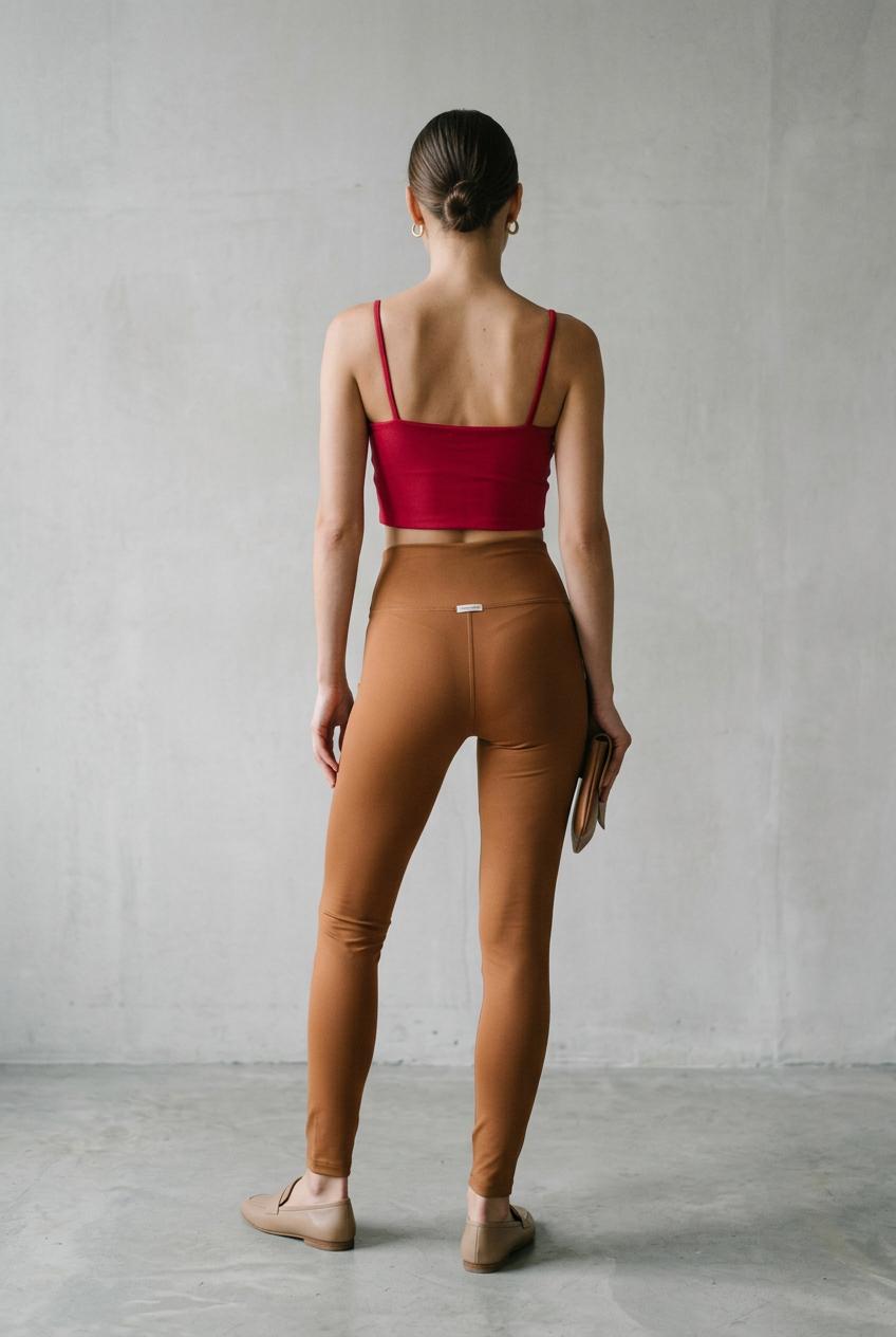 CALÇA LEGGING BÁSICA CONHAQUE