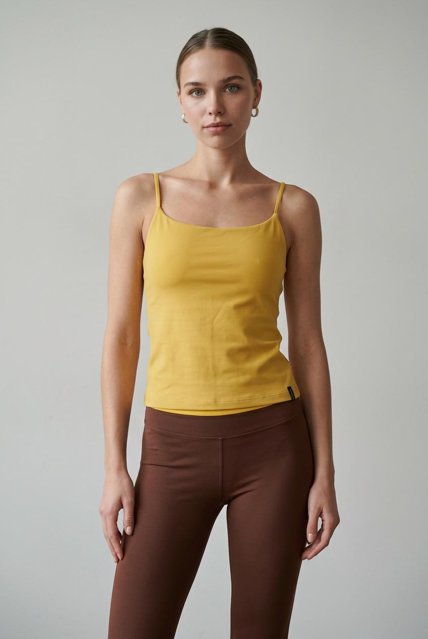 CAMISETA ALÇA FINA AMARELA