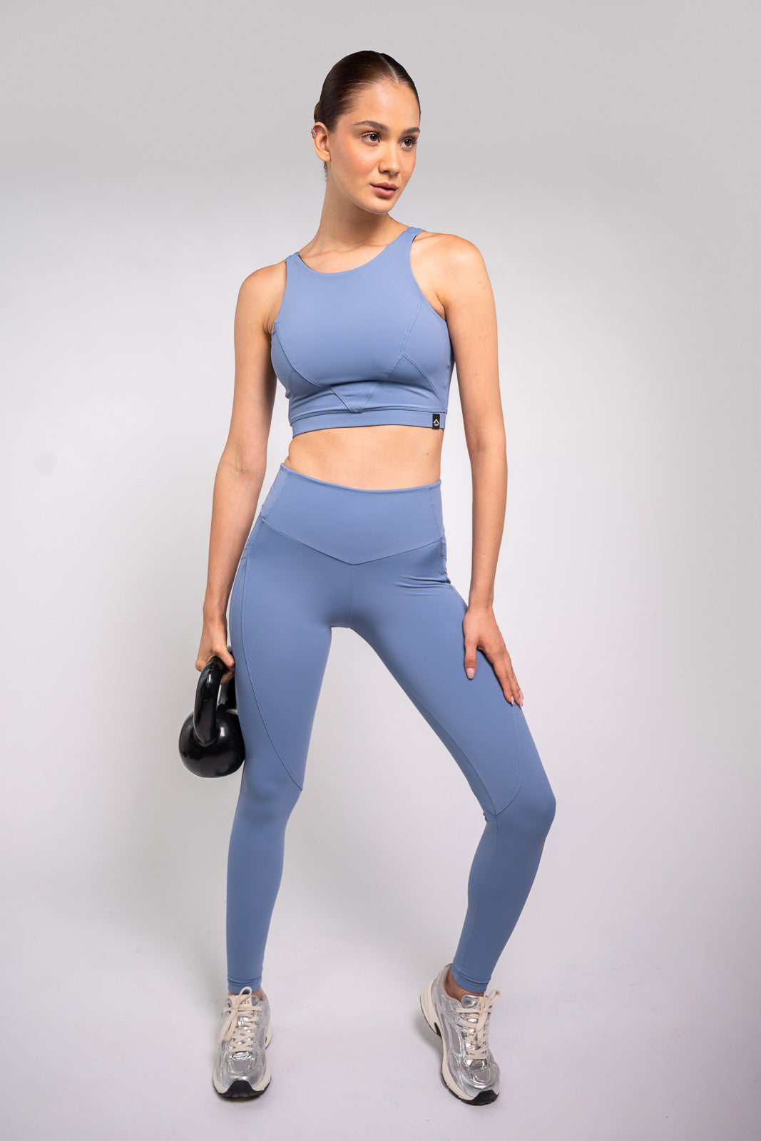 CALÇA RECORTES AZUL PACÍFICO