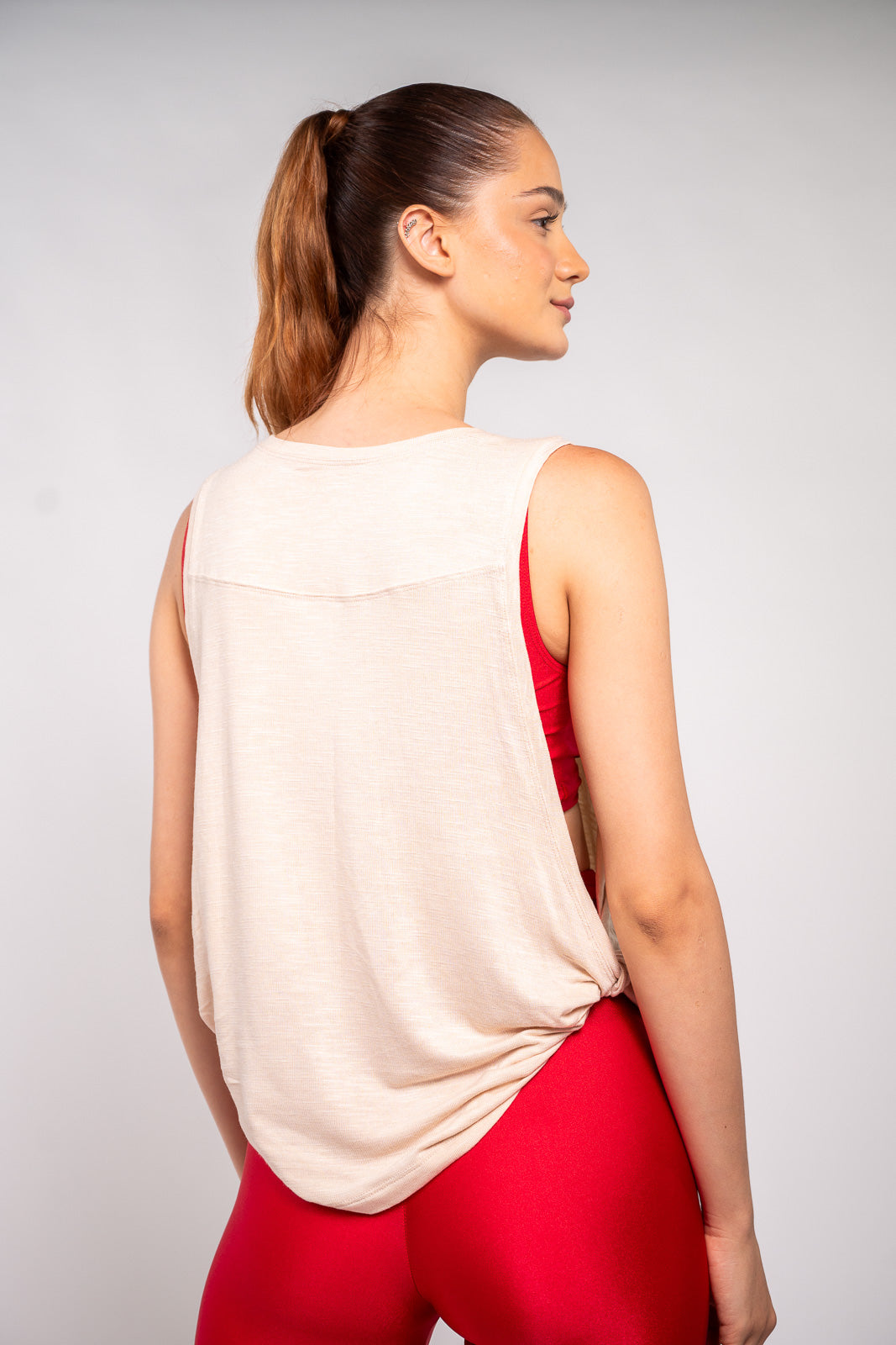 BLUSA TORCIDA LATERAL NUDE