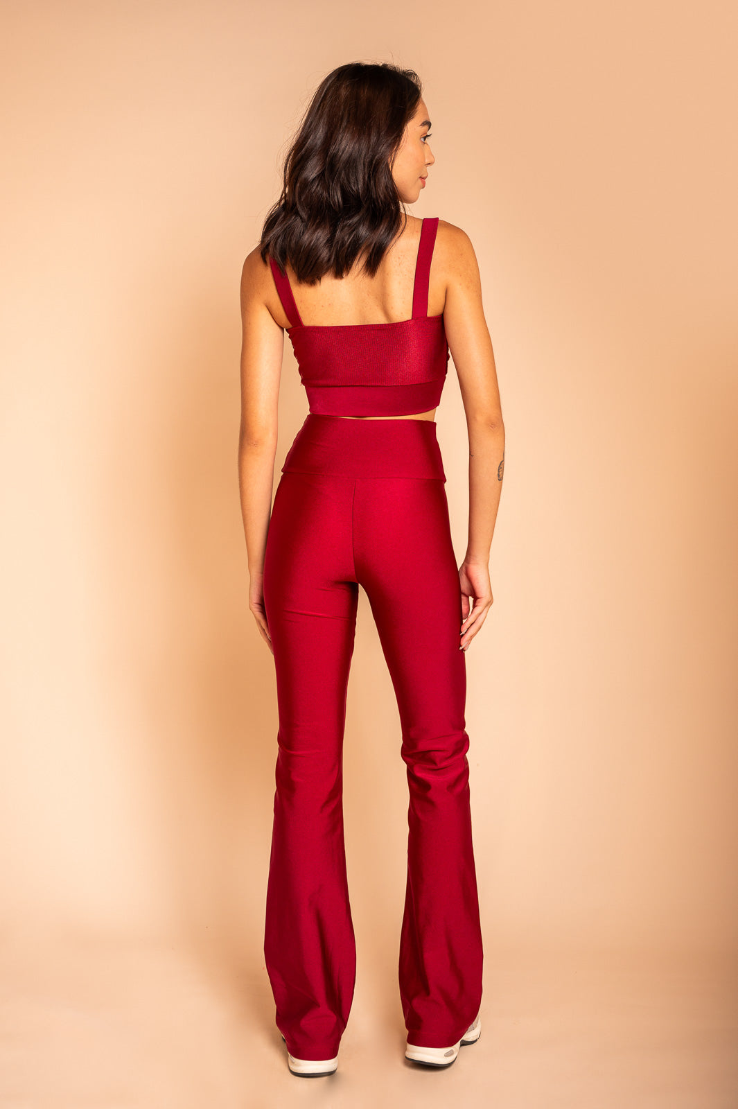 TOP DEC RETO RIB ALÇA LARGA CARMIM