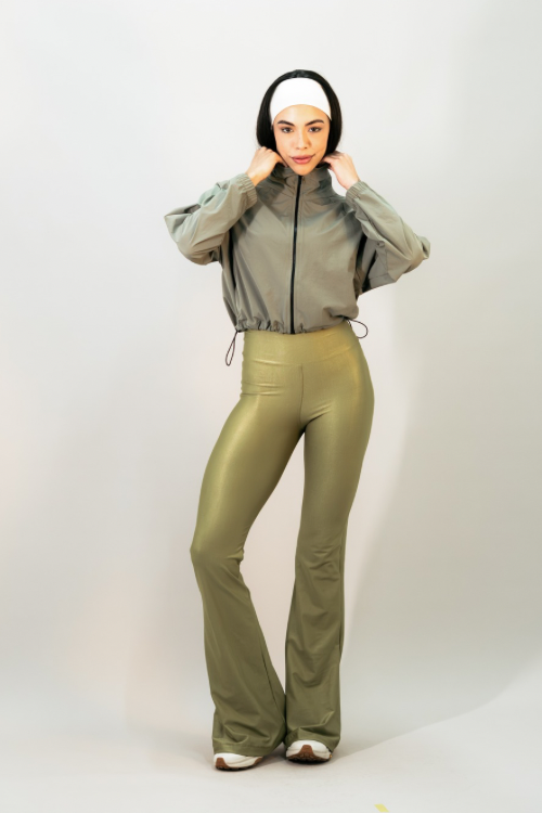 CASACO WINDBREAK CURTO C/ REGULADOR FEMININO CASTANHO
