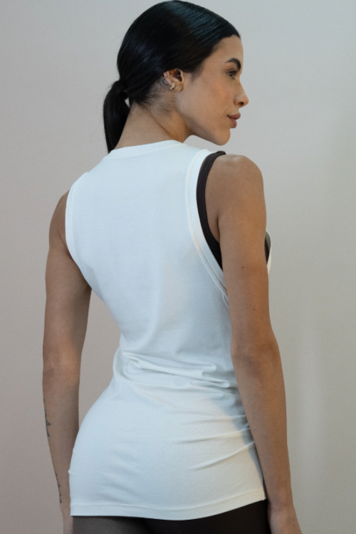 BLUSA LONGA COM PREGAS LATERAL OFF WHITE